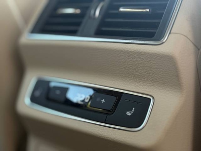 AudiQ5 S line 40 TDI quattro 140 kW (190 CV) S tronic Vehículo usado en Barcelona - 37 AudiQ5 S line 40 TDI quattro 140 kW (190 CV) S tronic Vehículo usado en Barcelona - 37