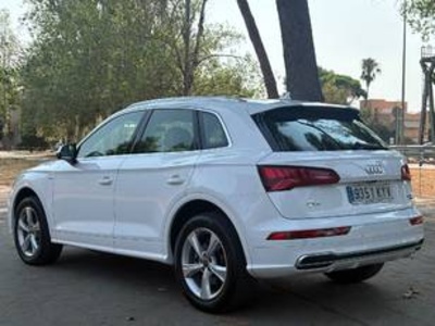Audi Q5 S line 40 TDI quattro 140 kW (190 CV) S tronic Audi Q5 S line 40 TDI quattro 140 kW (190 CV) S tronic