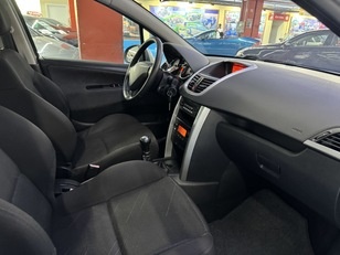 Peugeot 207 1.4 VTi Sport 16v 70 kW (95 CV)