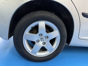 Peugeot 207 1.4 VTi Sport 16v 70 kW (95 CV)