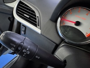 Peugeot 207 1.4 VTi Sport 16v 70 kW (95 CV)