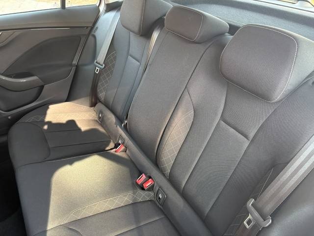 SkodaKamiq 1.0 TSI Ambition DSG 81 kW (110 CV) Vehículo usado en Barcelona - 20