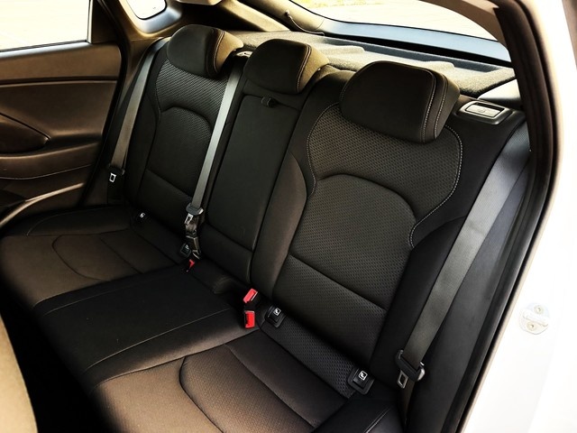 Hyundaii30 Fastback 1.0 TGDI Tecno 88 kW (120 CV) Vehículo usado en Barcelona - 10
