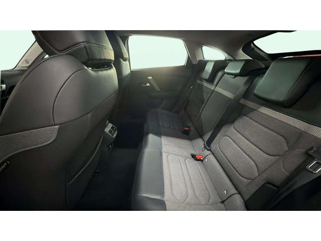 SkodaKamiq 1.0 TSI Selection 85 kW (115 CV) Vehículo usado en Barcelona - 10