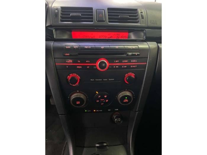 MazdaMazda 3 1.6 VVT Active + 77 kW (105 CV) Vehículo usado en Barcelona - 17 MazdaMazda 3 1.6 VVT Active + 77 kW (105 CV) Vehículo usado en Barcelona - 17