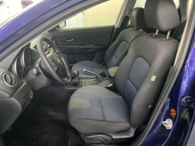 Mazda Mazda 3 1.6 VVT Active + 77 kW (105 CV) Mazda Mazda 3 1.6 VVT Active + 77 kW (105 CV)