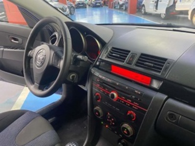 Mazda Mazda 3 1.6 VVT Active + 77 kW (105 CV) Mazda Mazda 3 1.6 VVT Active + 77 kW (105 CV)