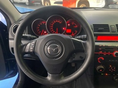 Mazda Mazda 3 1.6 VVT Active + 77 kW (105 CV) Mazda Mazda 3 1.6 VVT Active + 77 kW (105 CV)