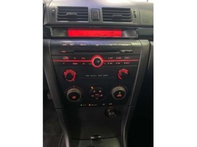 Mazda Mazda 3 1.6 VVT Active + 77 kW (105 CV) Mazda Mazda 3 1.6 VVT Active + 77 kW (105 CV)