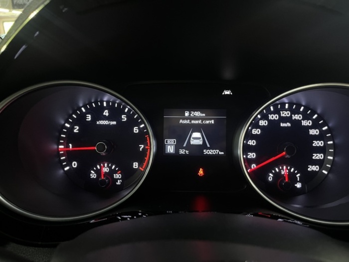 KiaCeed Tourer 1.0 MHEV Tech DCT 88 kW (120 CV) Vehículo usado en Barcelona - 19 KiaCeed Tourer 1.0 MHEV Tech DCT 88 kW (120 CV) Vehículo usado en Barcelona - 19