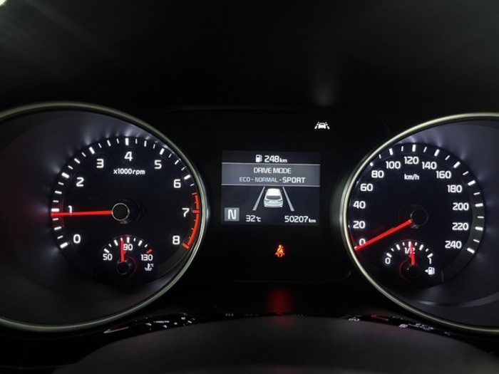KiaCeed Tourer 1.0 MHEV Tech DCT 88 kW (120 CV) Vehículo usado en Barcelona - 20 KiaCeed Tourer 1.0 MHEV Tech DCT 88 kW (120 CV) Vehículo usado en Barcelona - 20