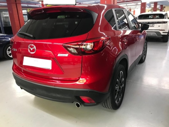 MazdaCX-5 2.2 DE Black Tech Edition 2WD Aut. 110 kW (150 CV) Vehículo usado en Barcelona - 4 MazdaCX-5 2.2 DE Black Tech Edition 2WD Aut. 110 kW (150 CV) Vehículo usado en Barcelona - 4
