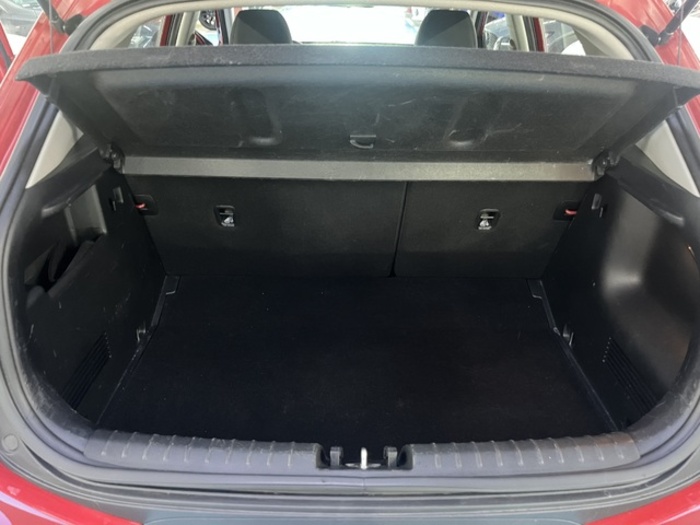 KiaStonic 1.0 T-GDi MHEV Drive iMT 74 kW (100 CV) Vehículo usado en Barcelona - 27 KiaStonic 1.0 T-GDi MHEV Drive iMT 74 kW (100 CV) Vehículo usado en Barcelona - 27