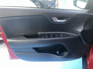 Kia Stonic 1.0 T-GDi MHEV Drive iMT 74 kW (100 CV)