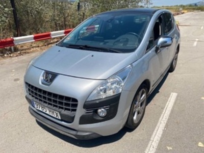 Peugeot 3008 2.0 HDI Allure FAP 110 kW (150 CV) Peugeot 3008 2.0 HDI Allure FAP 110 kW (150 CV)