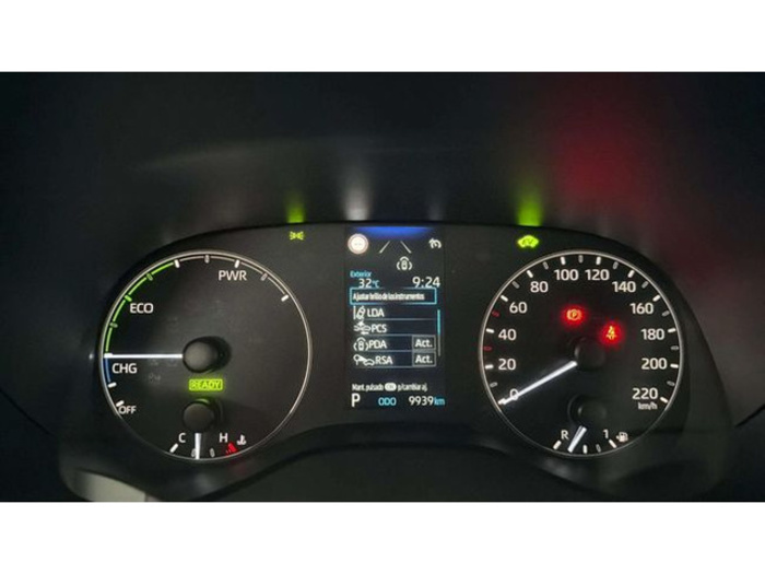 ToyotaYaris 120H Business Plus 85 kW (116 CV) Vehículo usado en Barcelona - 14 ToyotaYaris 120H Business Plus 85 kW (116 CV) Vehículo usado en Barcelona - 14