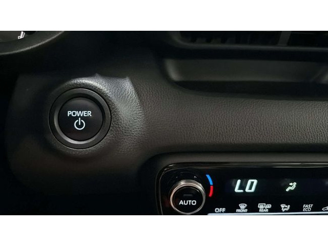 ToyotaYaris 120H Business Plus 85 kW (116 CV) Vehículo usado en Barcelona - 17