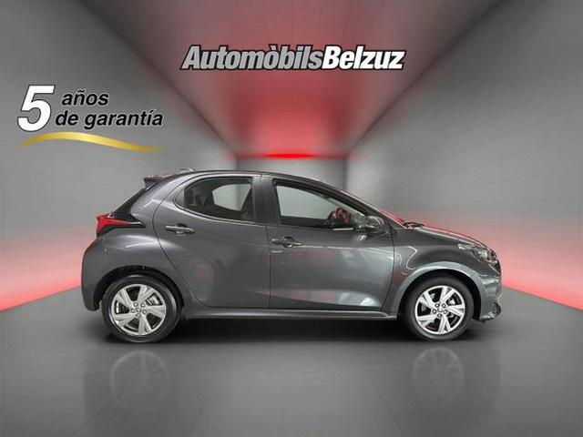 ToyotaYaris 120H Business Plus 85 kW (116 CV) Vehículo usado en Barcelona - 24