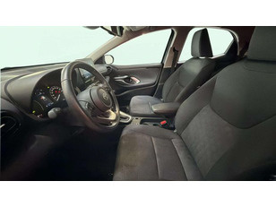 Toyota Yaris 120H Business Plus 85 kW (116 CV)
