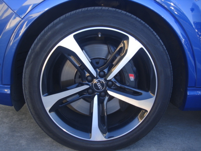 AudiSQ7 4.0 TDI quattro 320 kW (435 CV) tiptronic Vehículo usado en Barcelona - 8 AudiSQ7 4.0 TDI quattro 320 kW (435 CV) tiptronic Vehículo usado en Barcelona - 8