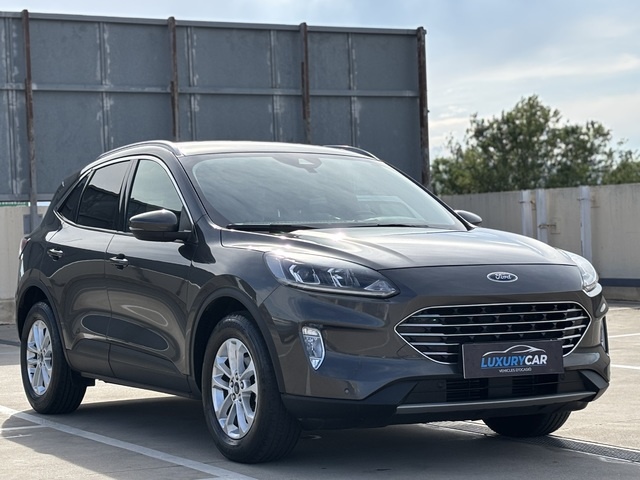 FordKuga 1.5 EcoBoost S&S Titanium 4x2 110 kW (150 CV) Vehículo usado en Barcelona - 4
