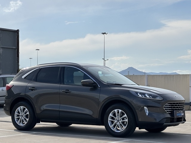 FordKuga 1.5 EcoBoost S&S Titanium 4x2 110 kW (150 CV) Vehículo usado en Barcelona - 5