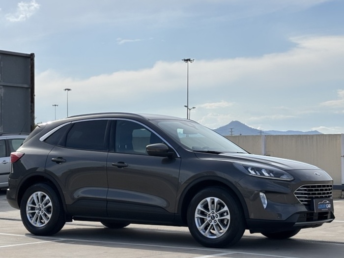 FordKuga 1.5 EcoBoost S&S Titanium 4x2 110 kW (150 CV) Vehículo usado en Barcelona - 5 FordKuga 1.5 EcoBoost S&S Titanium 4x2 110 kW (150 CV) Vehículo usado en Barcelona - 5