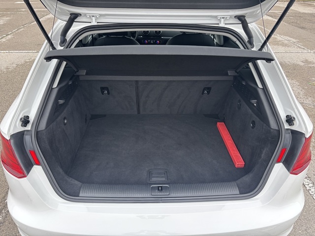 AudiA3 Sportback 1.6 TDI 81 kW (110 CV) S tronic Vehículo usado en Barcelona - 14