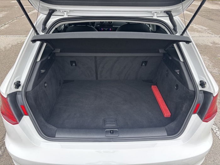 AudiA3 Sportback 1.6 TDI 81 kW (110 CV) S tronic Vehículo usado en Barcelona - 14 AudiA3 Sportback 1.6 TDI 81 kW (110 CV) S tronic Vehículo usado en Barcelona - 14
