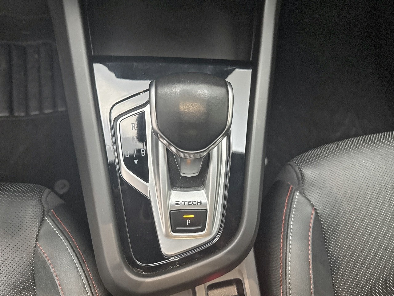 Renault Arkana RS Line Fast Track E-TECH Híbrido 107 kW (145 CV) - foto 7 de Renault Arkana
