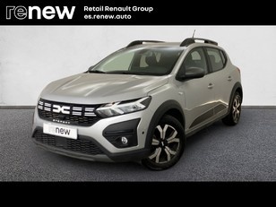 Dacia Sandero Stepway Expression Go TCe 81 kW (110 CV) Gris Plata segunda mano en Madrid