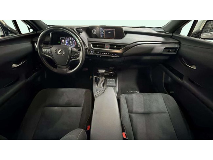 LexusUX 250h Eco 135 kW (184 CV) Vehículo usado en Barcelona - 7 LexusUX 250h Eco 135 kW (184 CV) Vehículo usado en Barcelona - 7