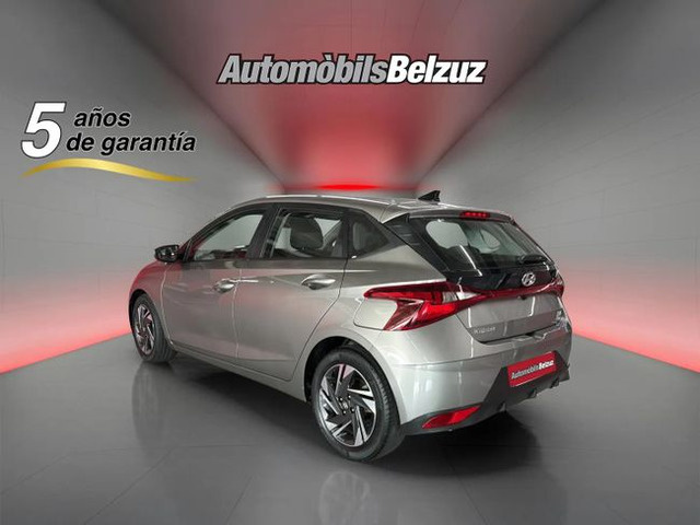 Hyundaii20 1.0 TGDI Drive & Skate 74 kW (100 CV) Vehículo usado en Barcelona - 4