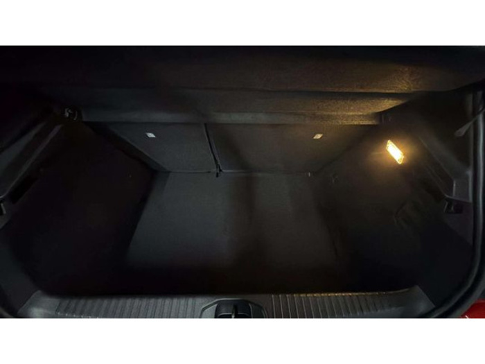RenaultClio Techno TCe 66 kW (90 CV) Vehículo usado en Barcelona - 14 RenaultClio Techno TCe 66 kW (90 CV) Vehículo usado en Barcelona - 14