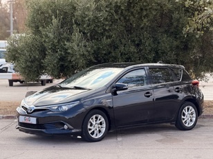Toyota Auris 140H Hybrid Feel! 100 kW (136 CV)