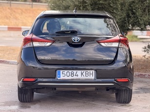 Toyota Auris 140H Hybrid Feel! 100 kW (136 CV)