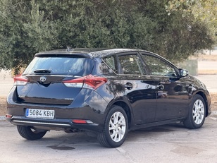 Toyota Auris 140H Hybrid Feel! 100 kW (136 CV)