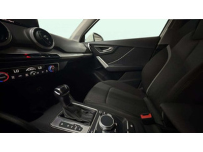 Audi Q2 S line 35 TFSI 110 kW (150 CV) S tronic Audi Q2 S line 35 TFSI 110 kW (150 CV) S tronic