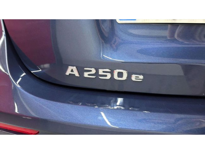 Mercedes-BenzClase A 250 e 160 kW (218 CV) Vehículo usado en Barcelona - 24 Mercedes-BenzClase A 250 e 160 kW (218 CV) Vehículo usado en Barcelona - 24