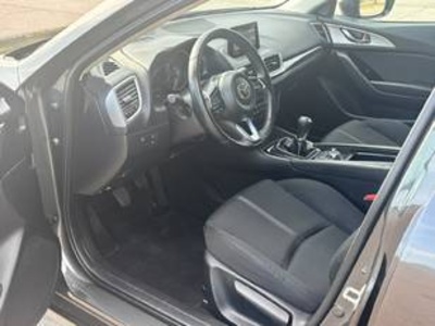 Mazda Mazda 3 1.5 DE Black Tech Edition MT 77 kW (105 CV) Mazda Mazda 3 1.5 DE Black Tech Edition MT 77 kW (105 CV)