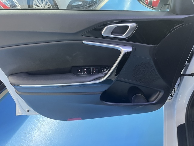 KiaCeed 1.0 T-GDi Tech 88 kW (120 CV) Vehículo usado en Barcelona - 14