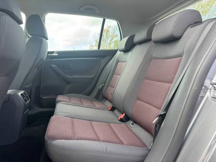 VolkswagenGolf GT Sport 1.4 TSI 103 kW (140 CV) DSG Vehículo usado en Barcelona - 12 VolkswagenGolf GT Sport 1.4 TSI 103 kW (140 CV) DSG Vehículo usado en Barcelona - 12