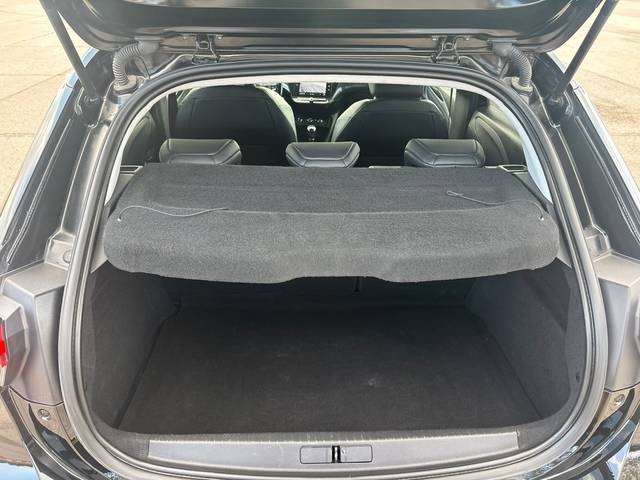 OpelCorsa 1.5D DT Elegance 75 kW (102 CV) Vehículo usado en Barcelona - 18