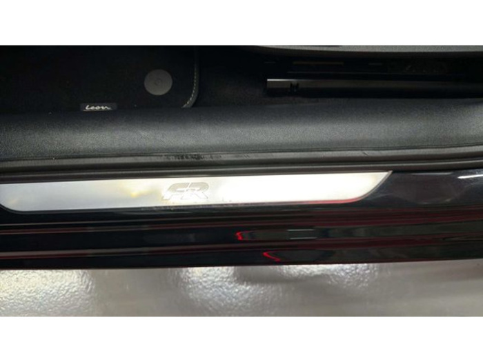 SEATLeón 1.5 TSI S&S FR XM 96 kW (130 CV) Vehículo usado en Barcelona - 21 SEATLeón 1.5 TSI S&S FR XM 96 kW (130 CV) Vehículo usado en Barcelona - 21
