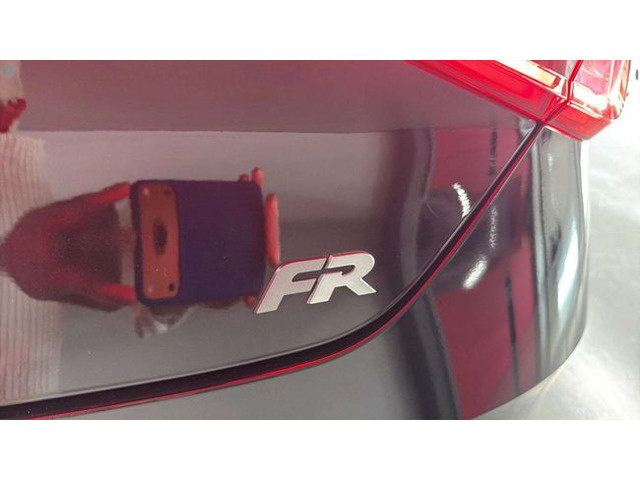 SEATLeón 1.5 TSI S&S FR XM 96 kW (130 CV) Vehículo usado en Barcelona - 24