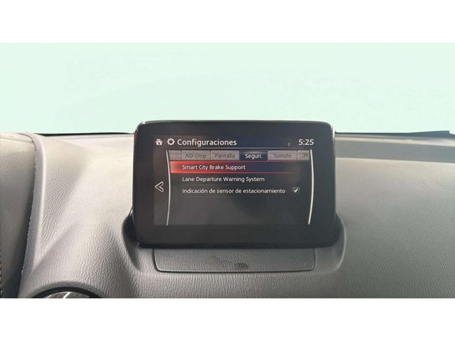 MazdaCX-3 2.0 G Origin 2WD 89 kW (121 CV) Vehículo usado en Barcelona - 16
