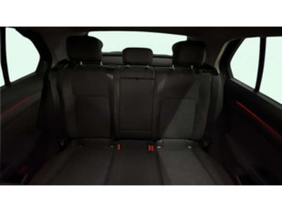 Volkswagen Golf Life 1.0 eTSI 81 kW (110 CV) DSG Volkswagen Golf Life 1.0 eTSI 81 kW (110 CV) DSG