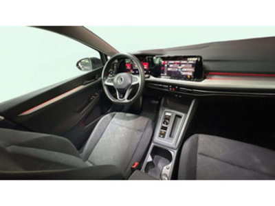 Volkswagen Golf Life 1.0 eTSI 81 kW (110 CV) DSG Volkswagen Golf Life 1.0 eTSI 81 kW (110 CV) DSG