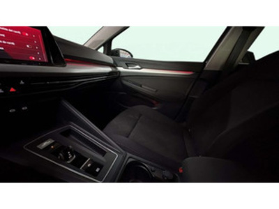 Volkswagen Golf Life 1.0 eTSI 81 kW (110 CV) DSG Volkswagen Golf Life 1.0 eTSI 81 kW (110 CV) DSG
