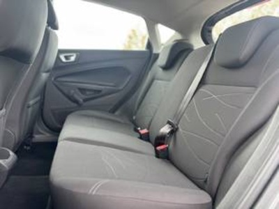 Ford Fiesta 1.25 Duratec Trend 60 kW (82 CV) Ford Fiesta 1.25 Duratec Trend 60 kW (82 CV)